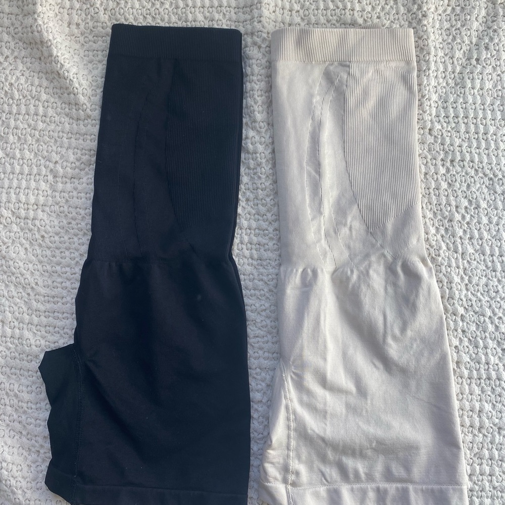Blanqi Postpartum Girl Short Bundle Small - Picture 3 of 7